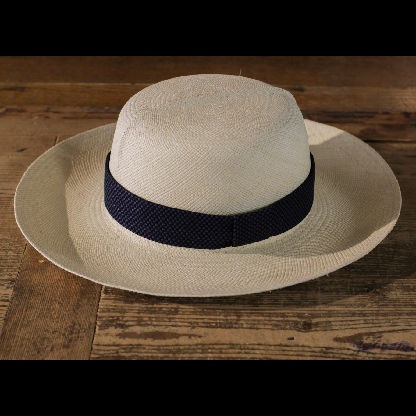 GENUINE SAFARI PANAMA - Mini Blue Circles