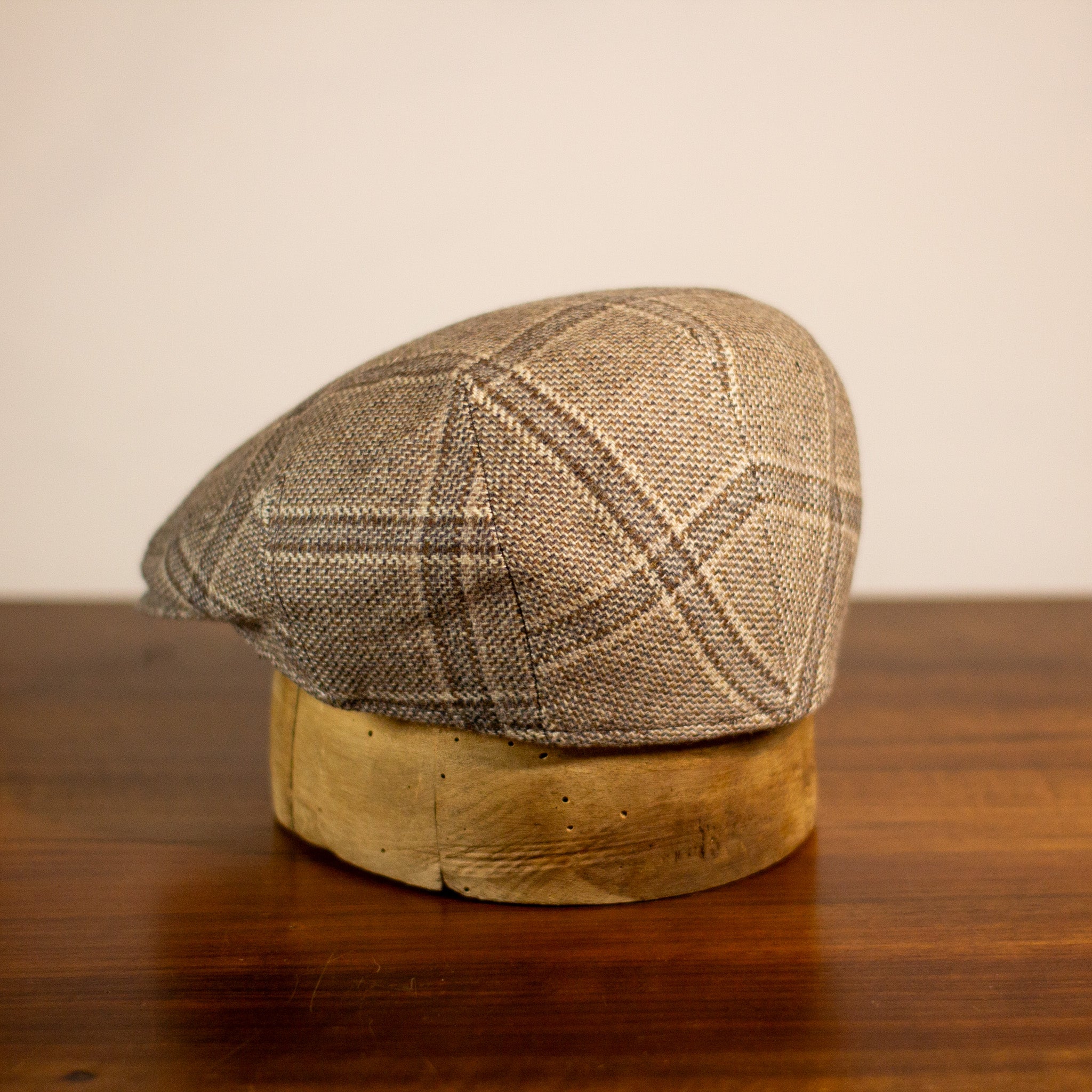 County Cap - Winter Check Beige VBC AW25