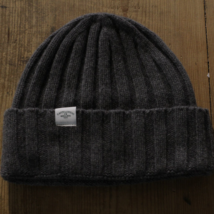 Cashmere Beanie - Dark Grey