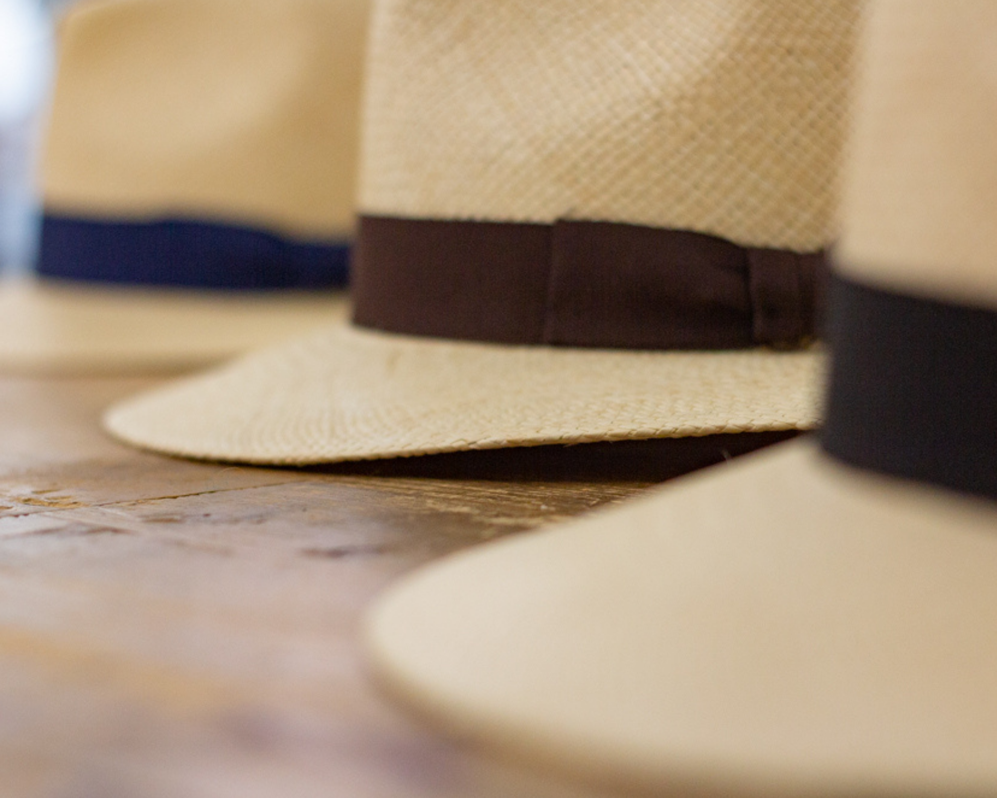Summer feelings with straw hats