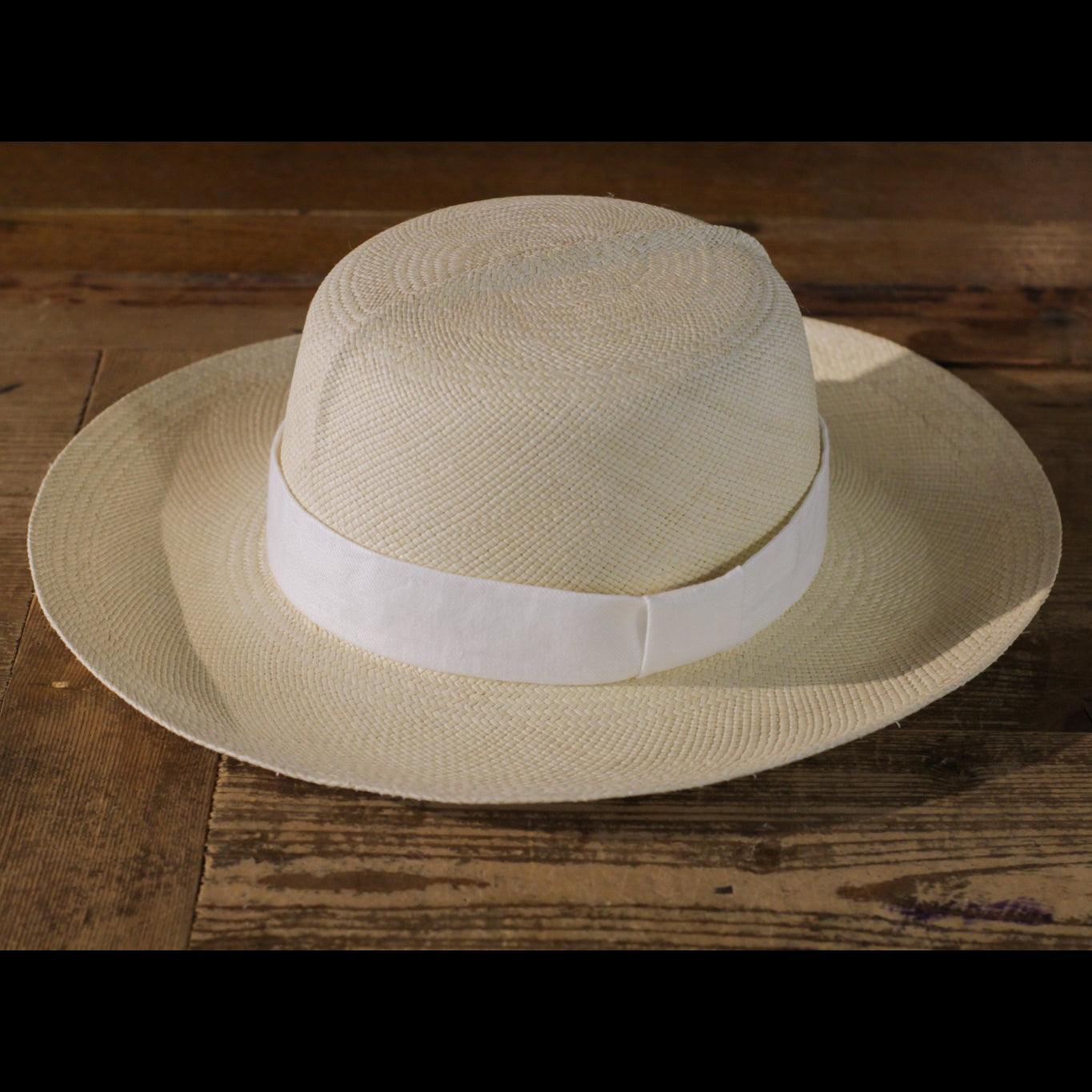 GENUINE SAFARI PANAMA - White Linen