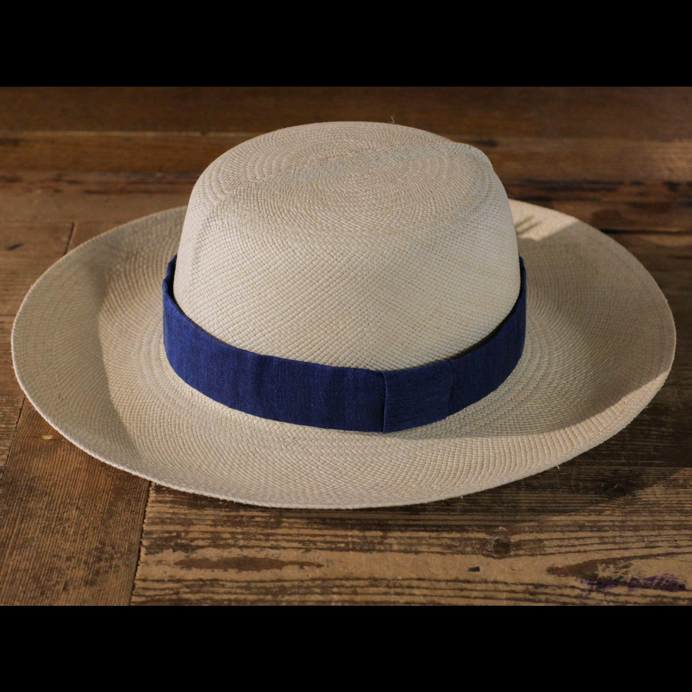 GENUINE SAFARI PANAMA - Blue Linen