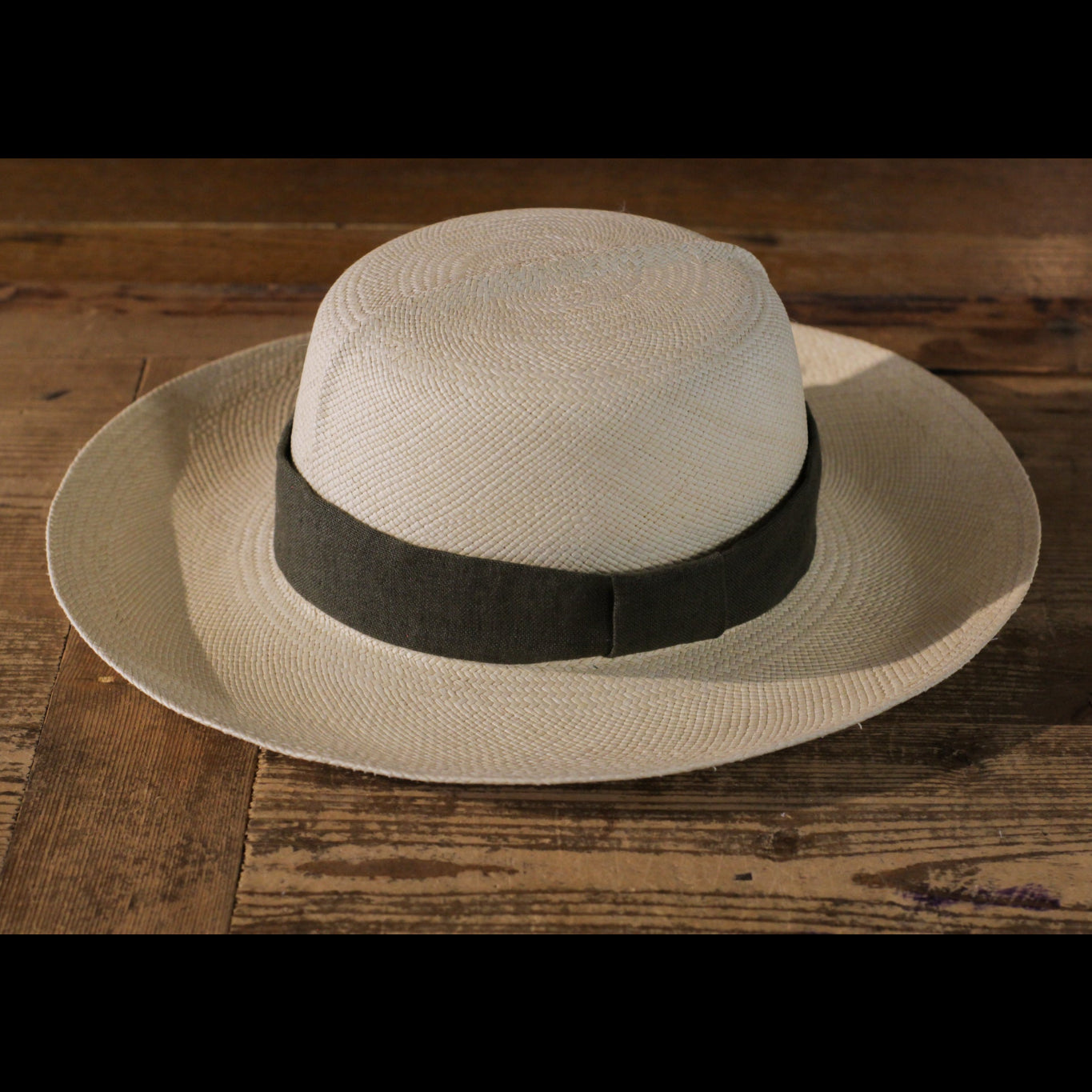 GENUINE SAFARI PANAMA - Brown Linen