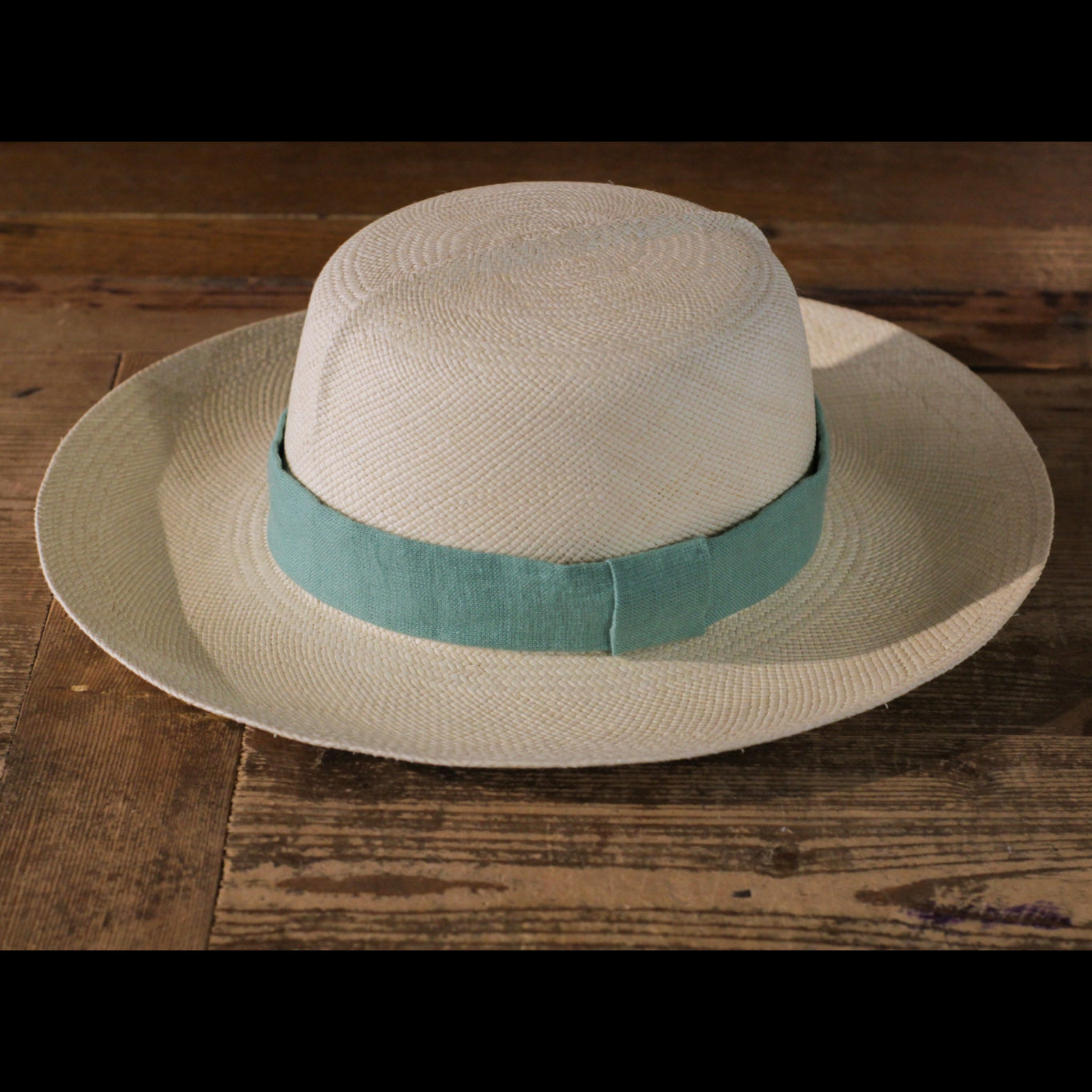 GENUINE SAFARI PANAMA - Apple Linen