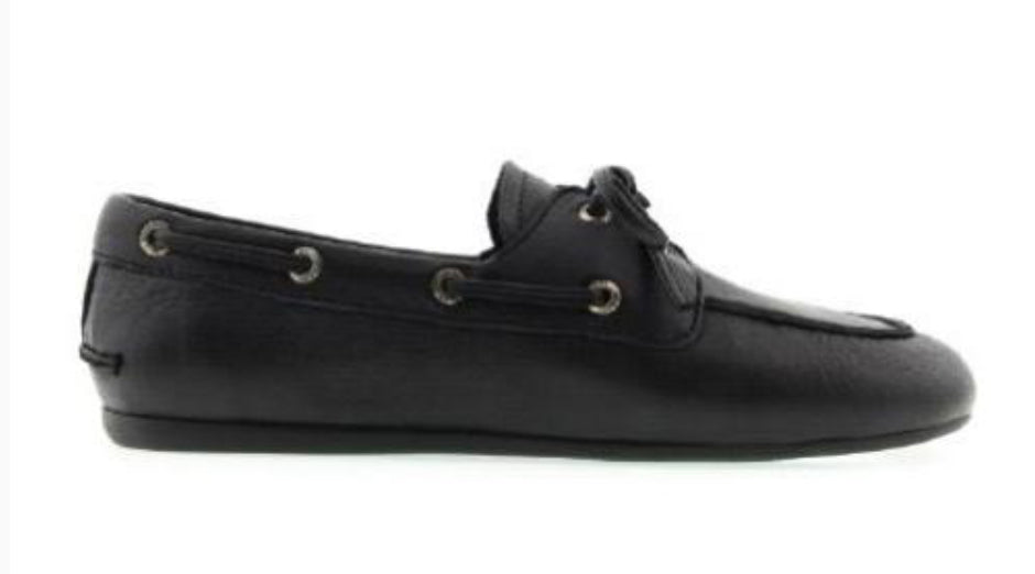 Slim Boat Shoes - Black Leather Tumbled