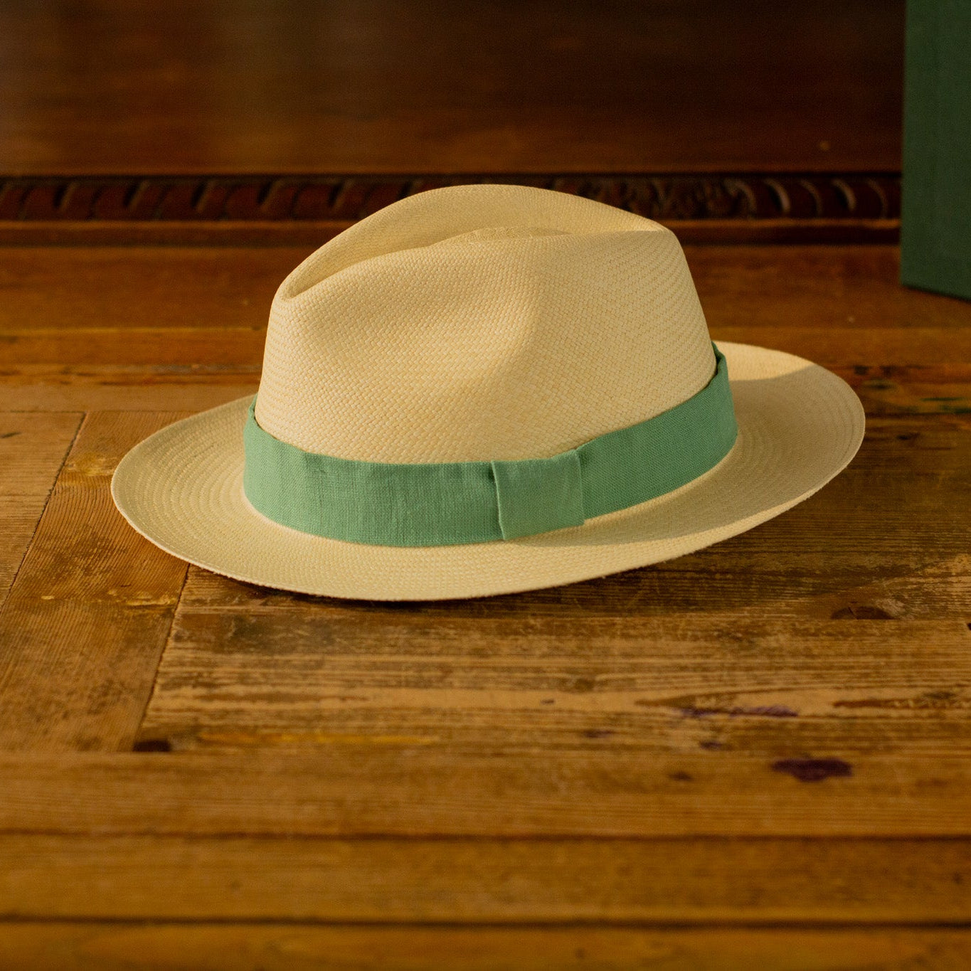 GENUINE PANAMA - Apple Linen