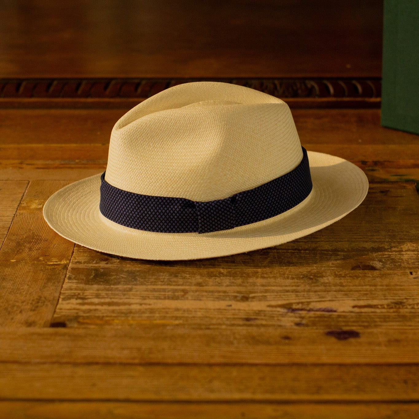 GENUINE PANAMA - Mini Blue Circles